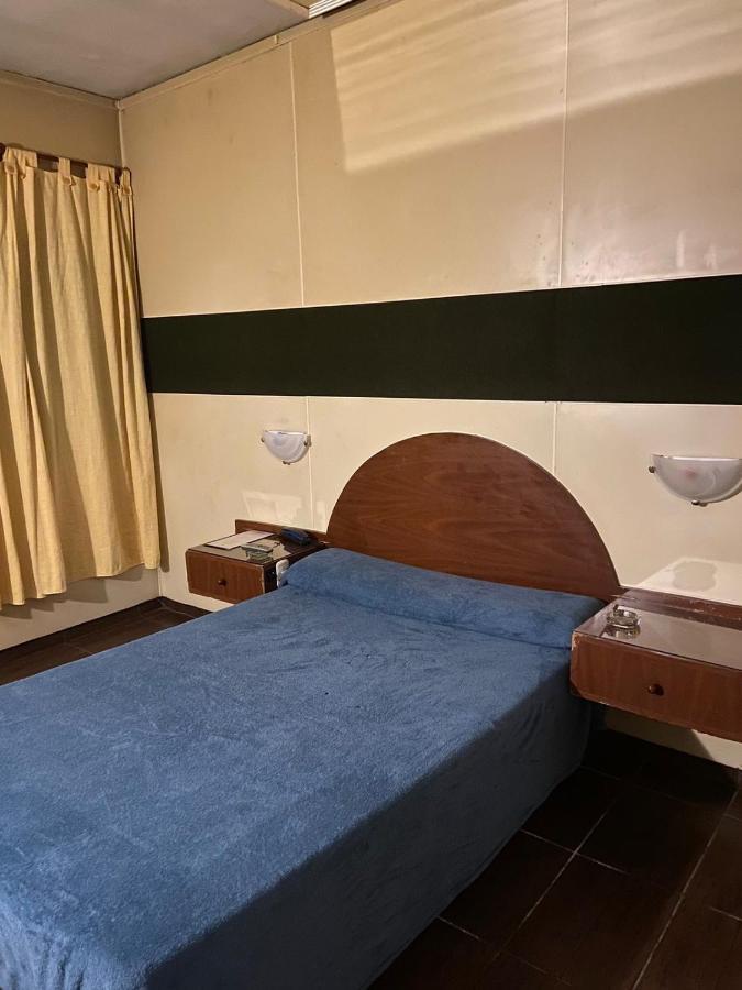 Hotel-Alojamiento Candilejas Paraná Zewnętrze zdjęcie