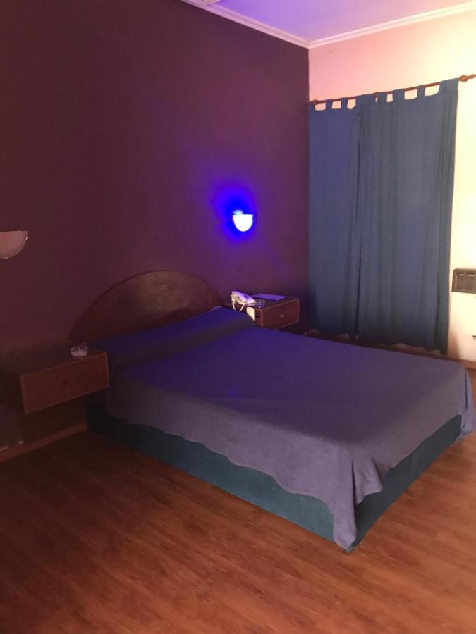 Hotel-Alojamiento Candilejas Paraná Zewnętrze zdjęcie